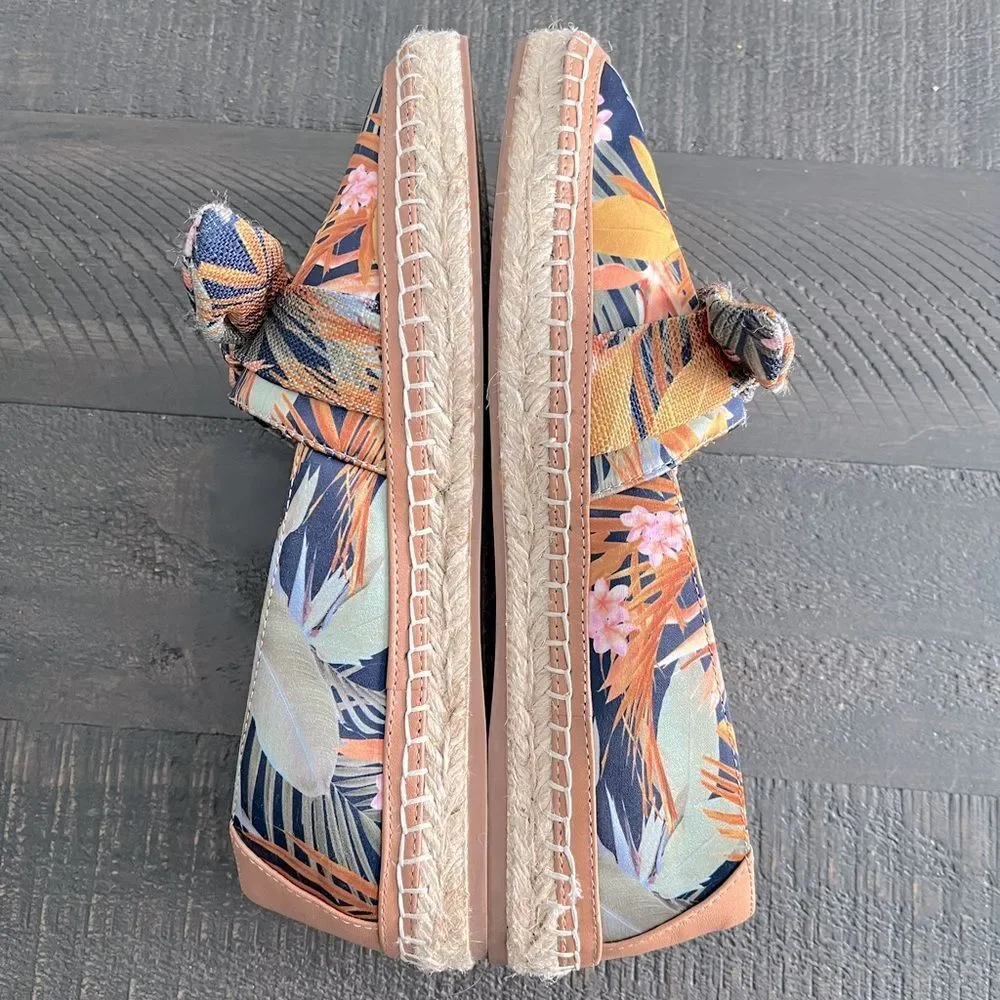Antonio Melani Tropical Print Espadrille Flats Size 8 Bow Loafers Coastal